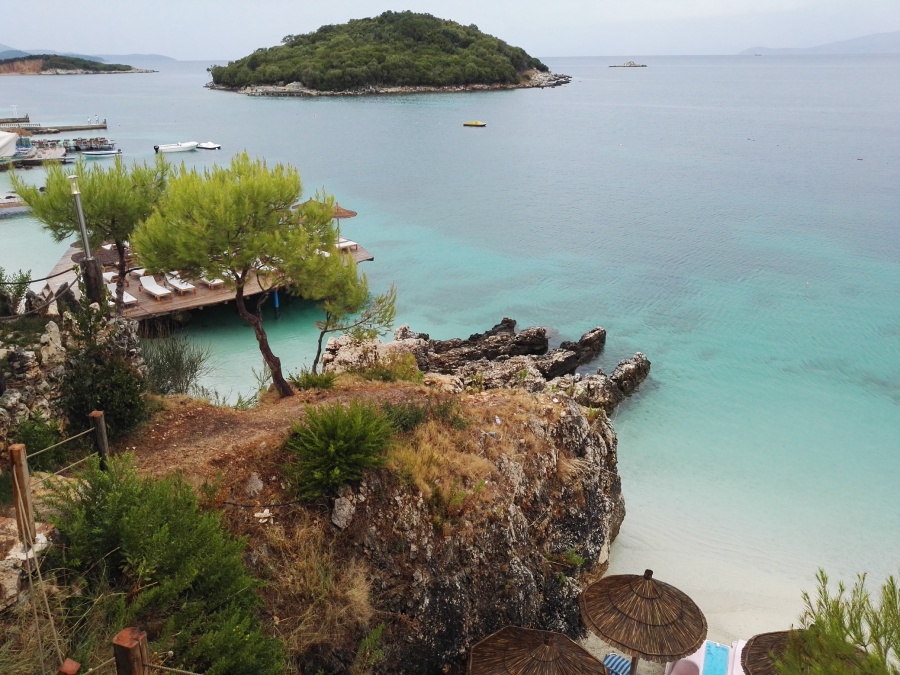Guvat Restaurant – Ksamil